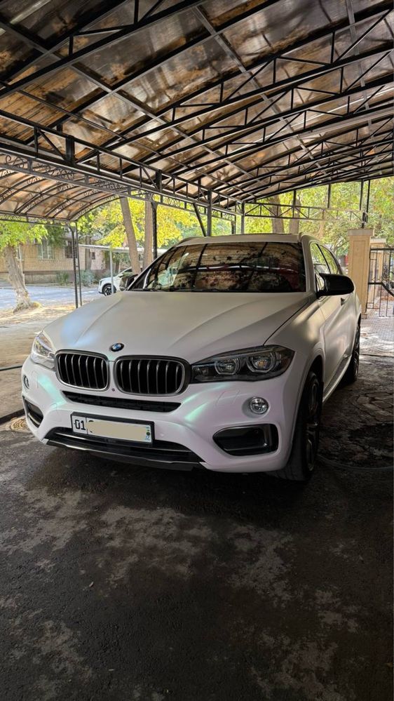 Bmw x6 m50i 2017 идеальная