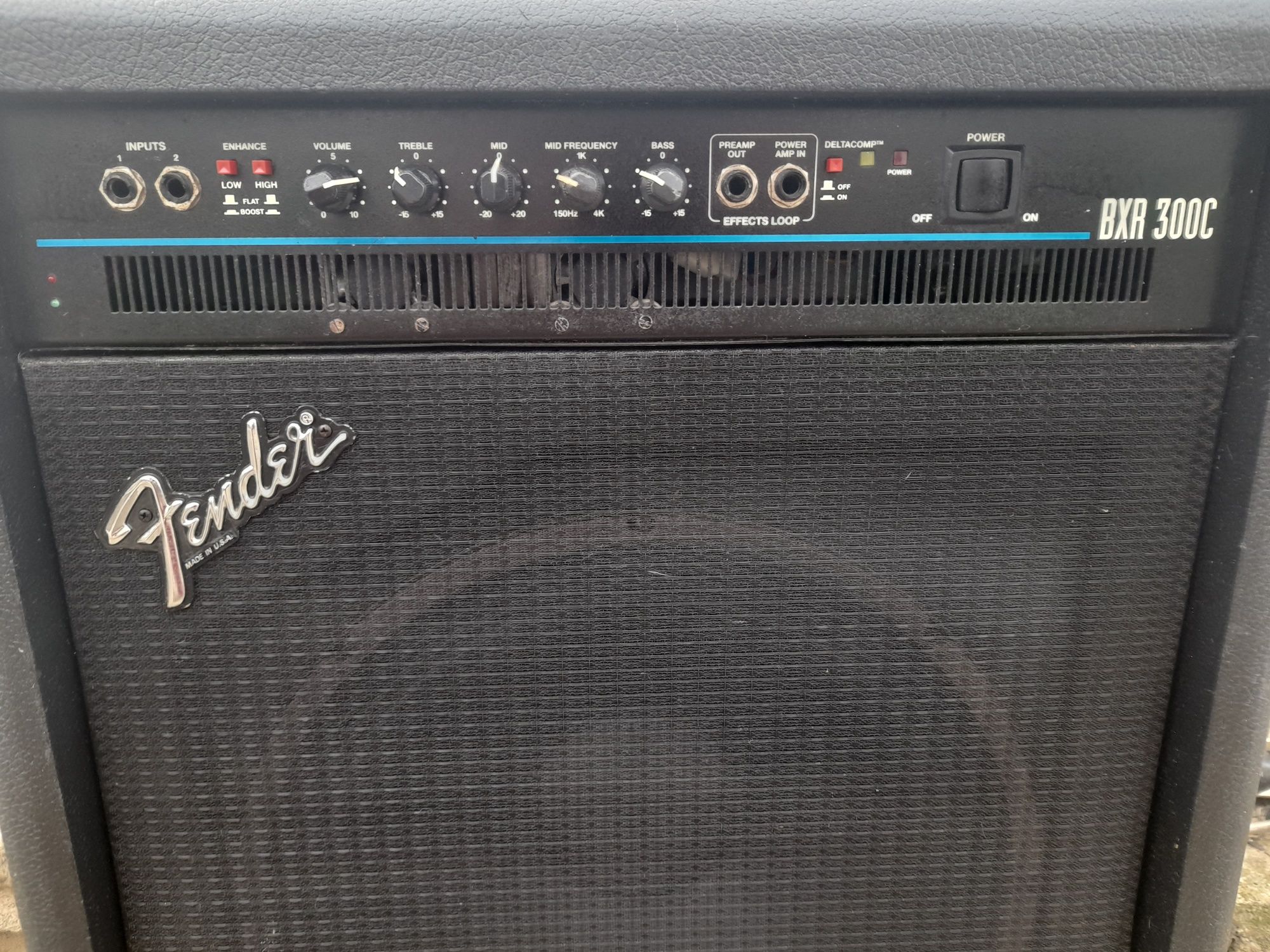 amplificator chitara bass Fender BXR300C