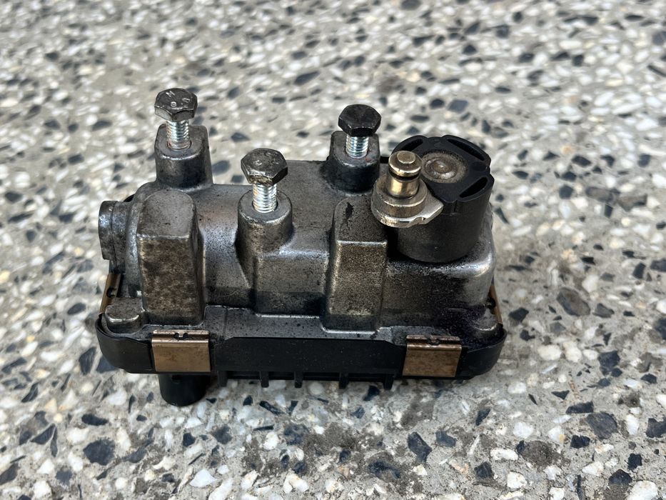 Ел. управление; актуатор; клапан за турбо GTB2260