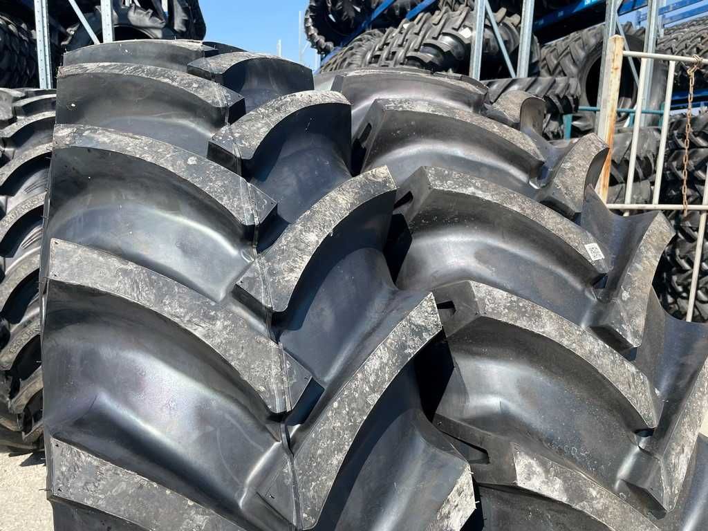 18.4-38 OZKA Cauciucuri noi agricole de tractor spate cu 14pr livrare