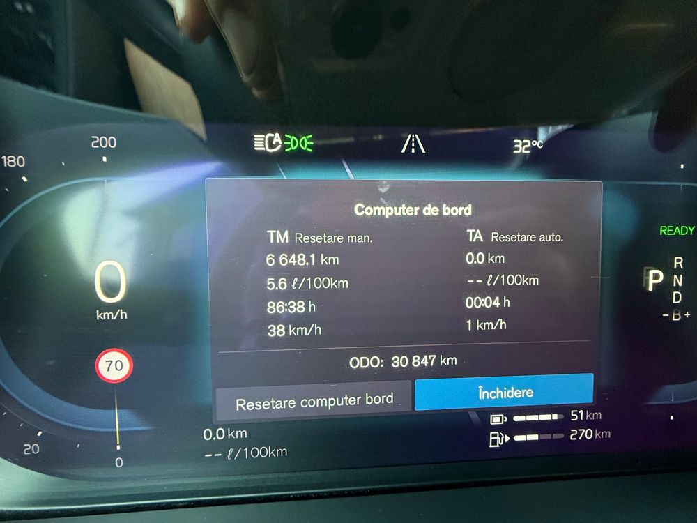 Vand volvo xc 90  inscription hybrid 7 locuri