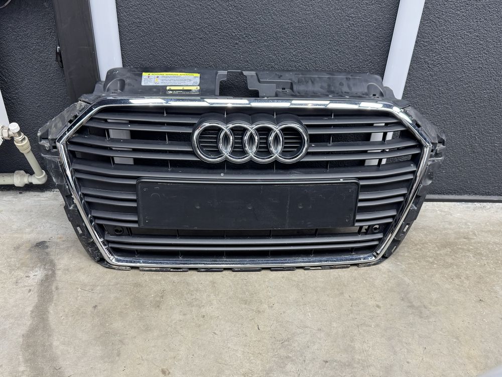 Решетка за броня Audi A3 8v Facelift