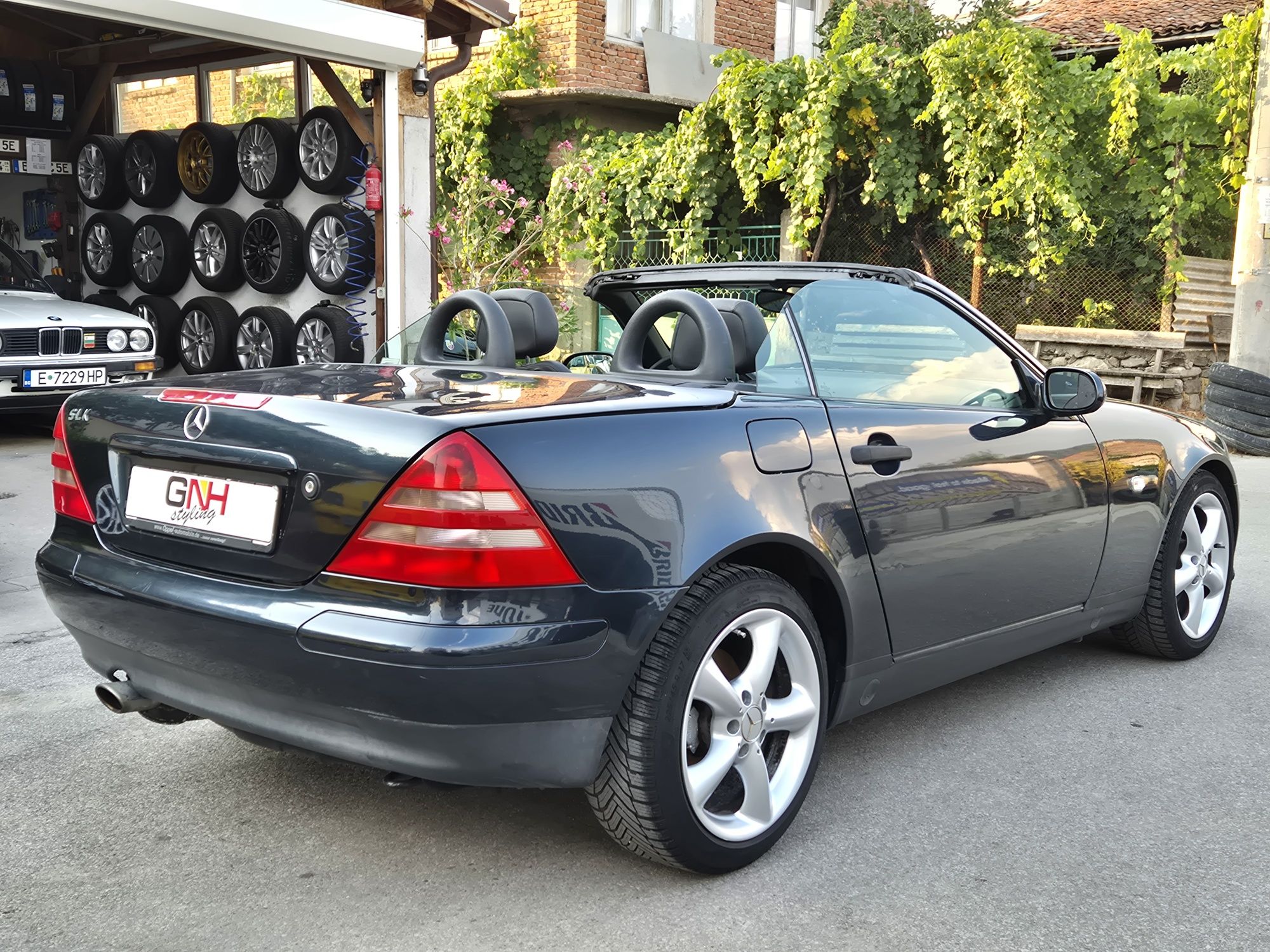 Бартер 3 за 1 Нов внос Fiat Seicento, Mercedes Slk, Mini Cooper