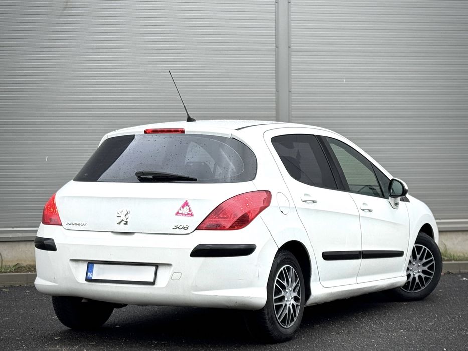 Peugeot 308 2008 1.6 Hdi