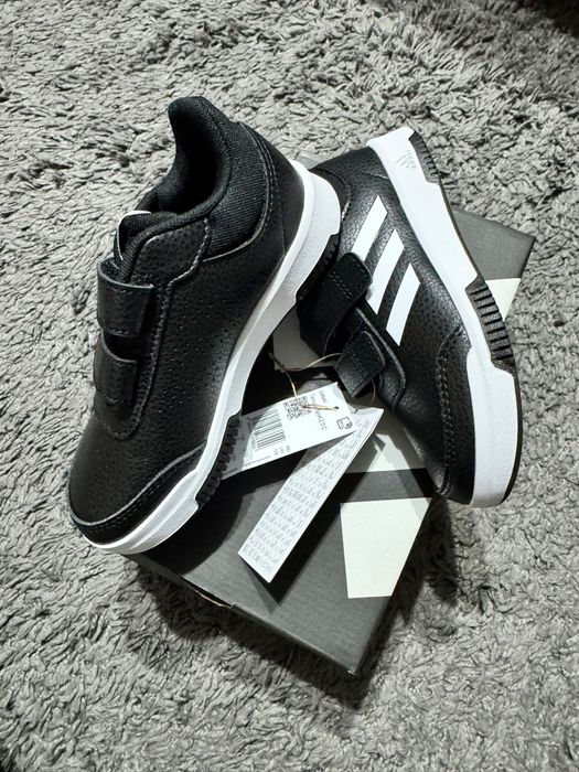 Nou cu etichetă:Adidași Adidas Tensaur 2.0 CF mărimi 28,30 ,30 1/2