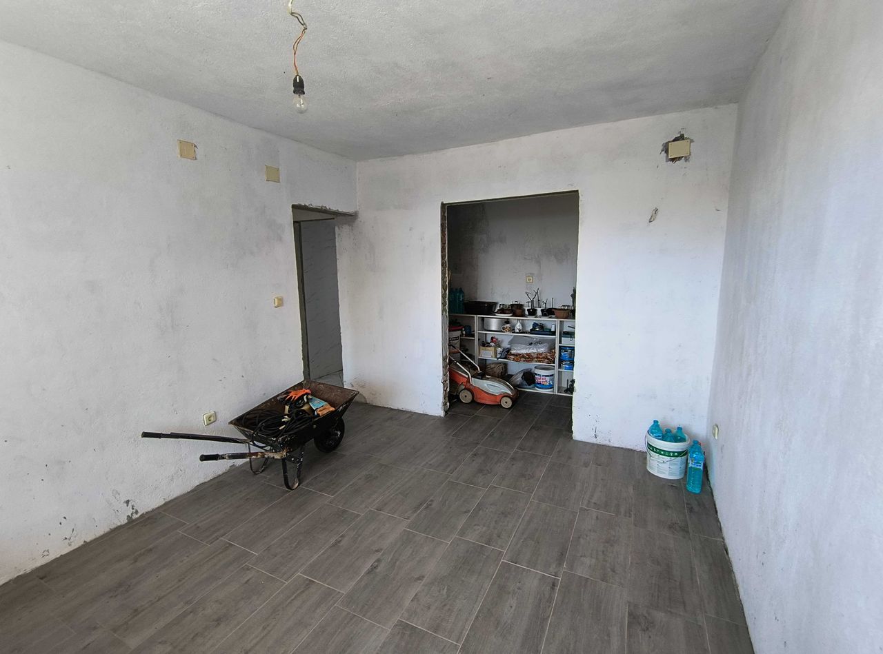Продава се Къща в Стара Загора, Център - 118 кв.м за 1399 €/кв.м - Снимка #6