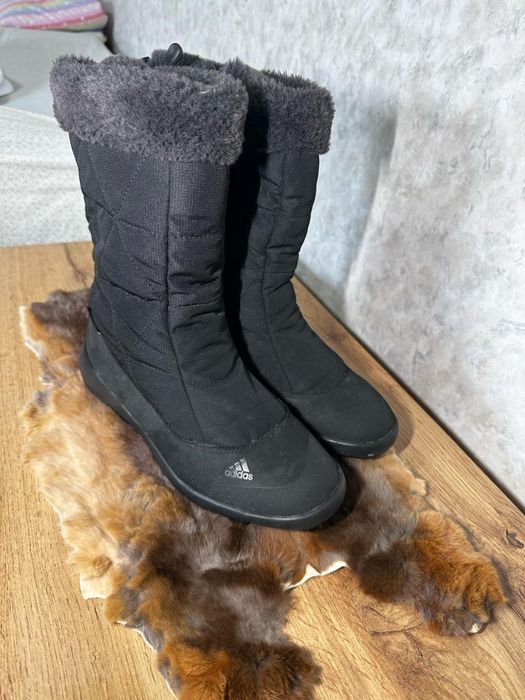 Дамски апрески Адидас