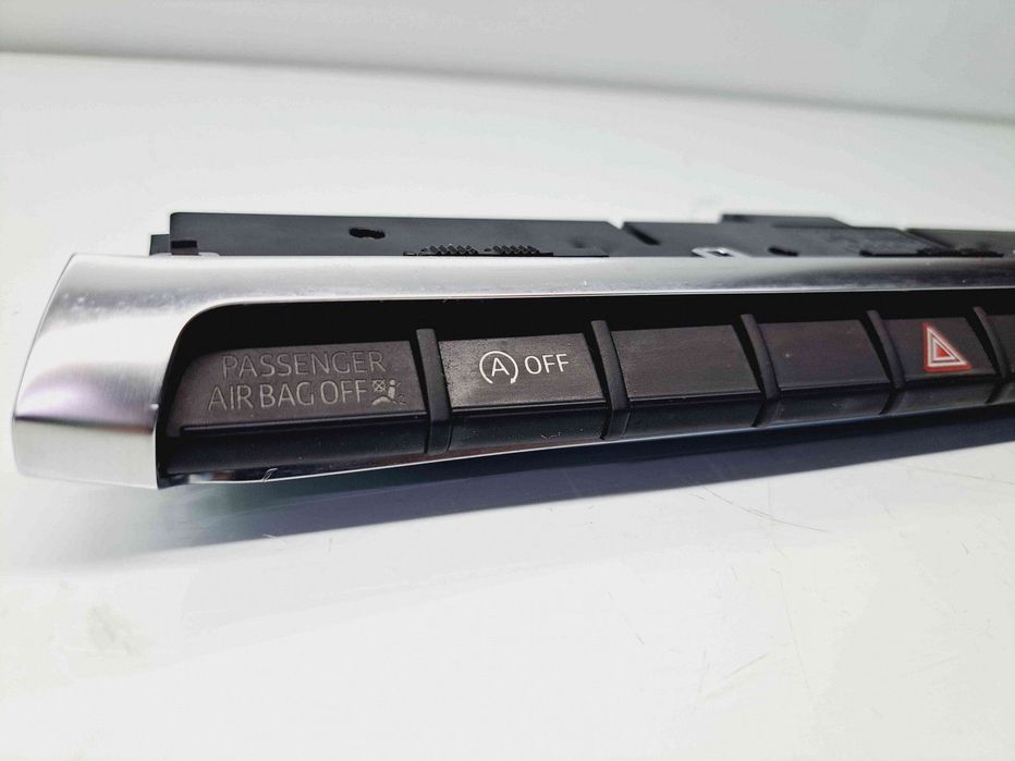 Butoane comenzi consola centrala Audi A3 Sportback (8VA) Hatchback [F