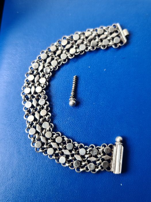 N Bratara argint masiv 925 Armenia,stare perfecta,deosebita