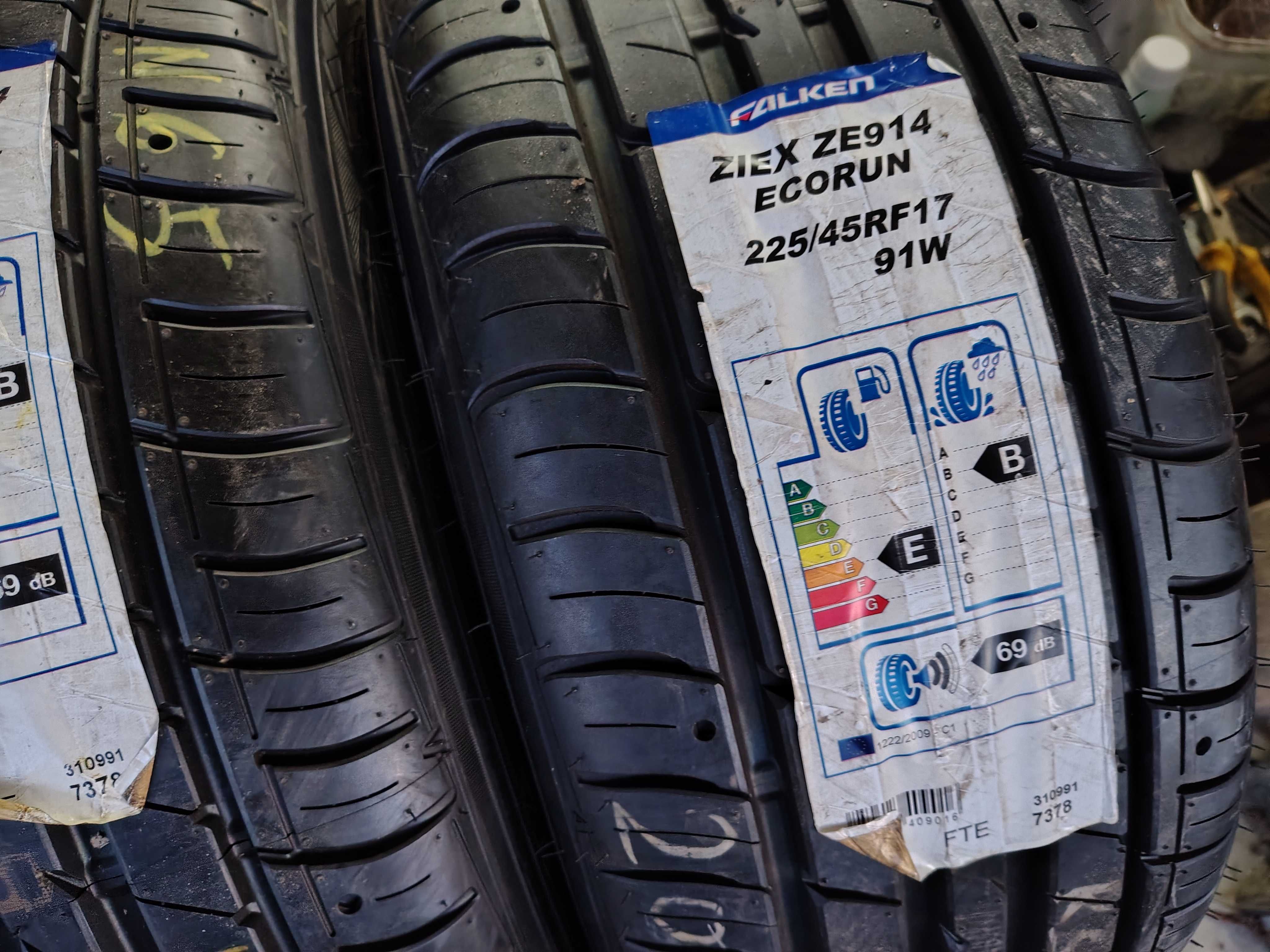 2бр.НОВИ летни гуми FALKEN 225/45/17 91W DOT 0317