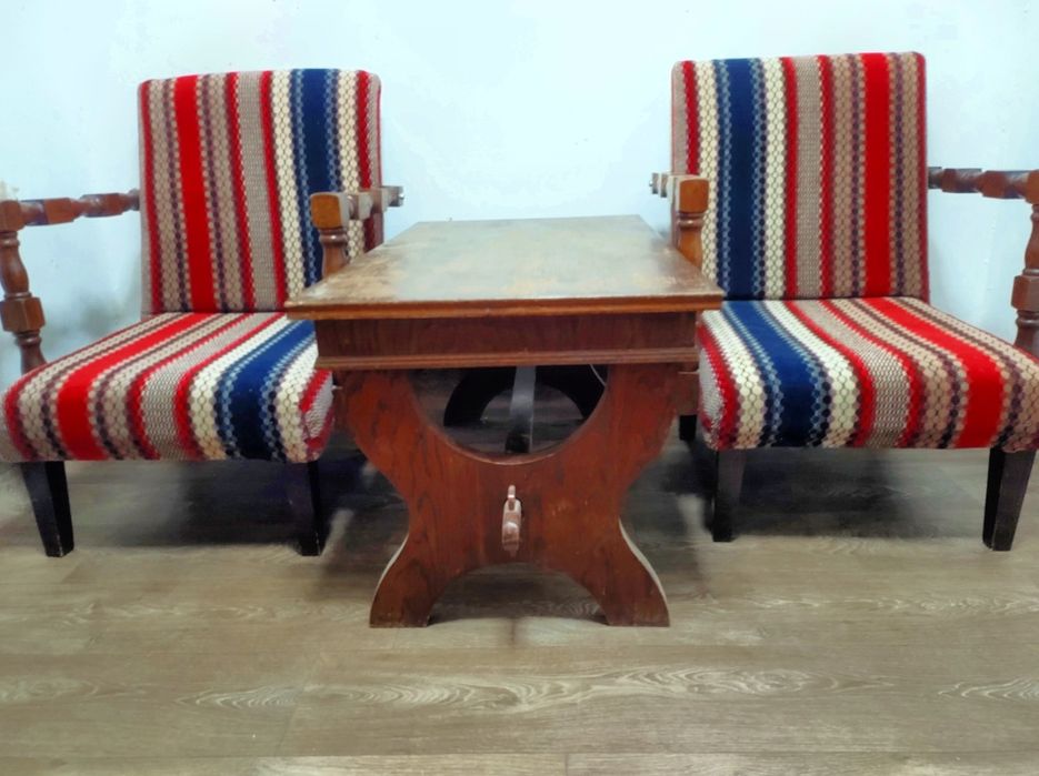 Set Fotolii calitative si masuta cafea lemn masiv