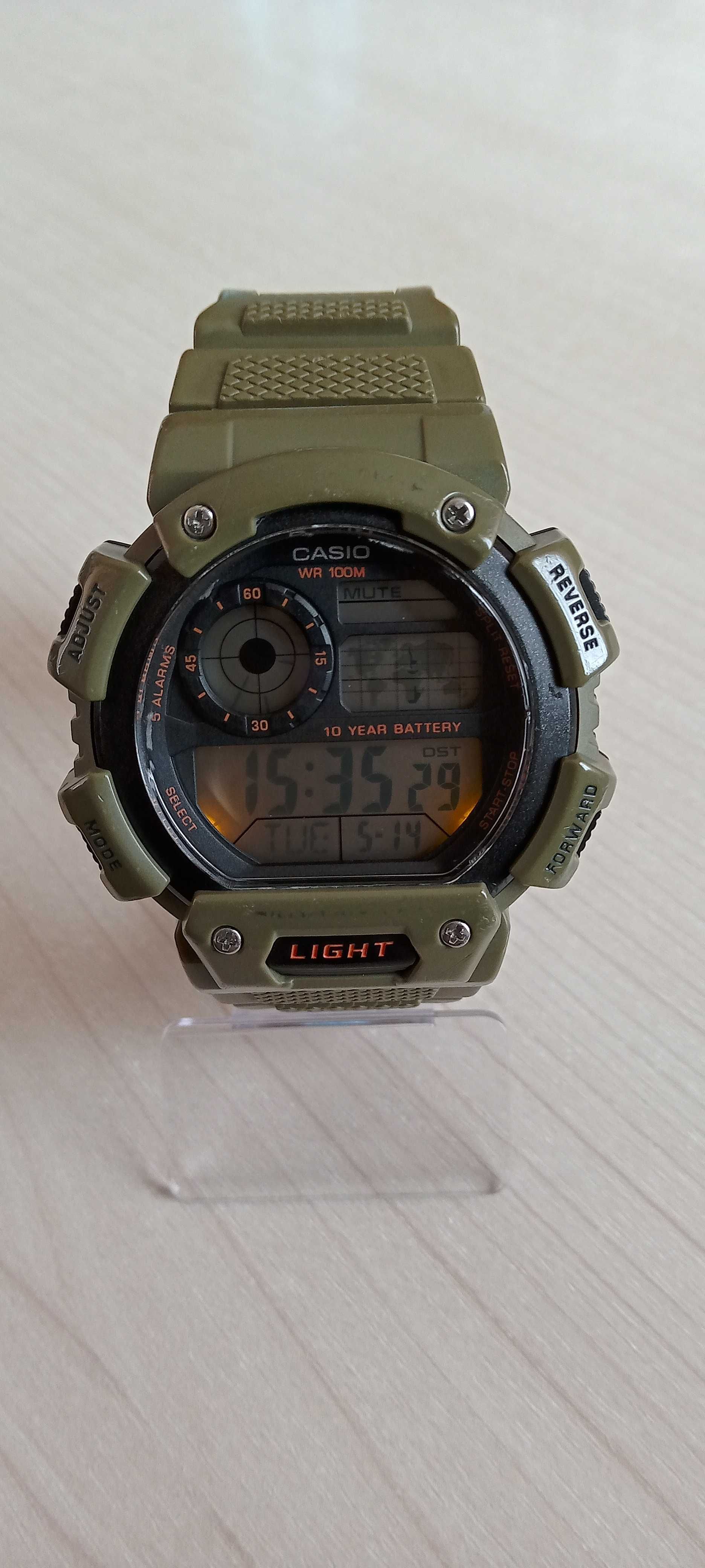 Мъжки часовник Casio AE-1400WH-3AVEF