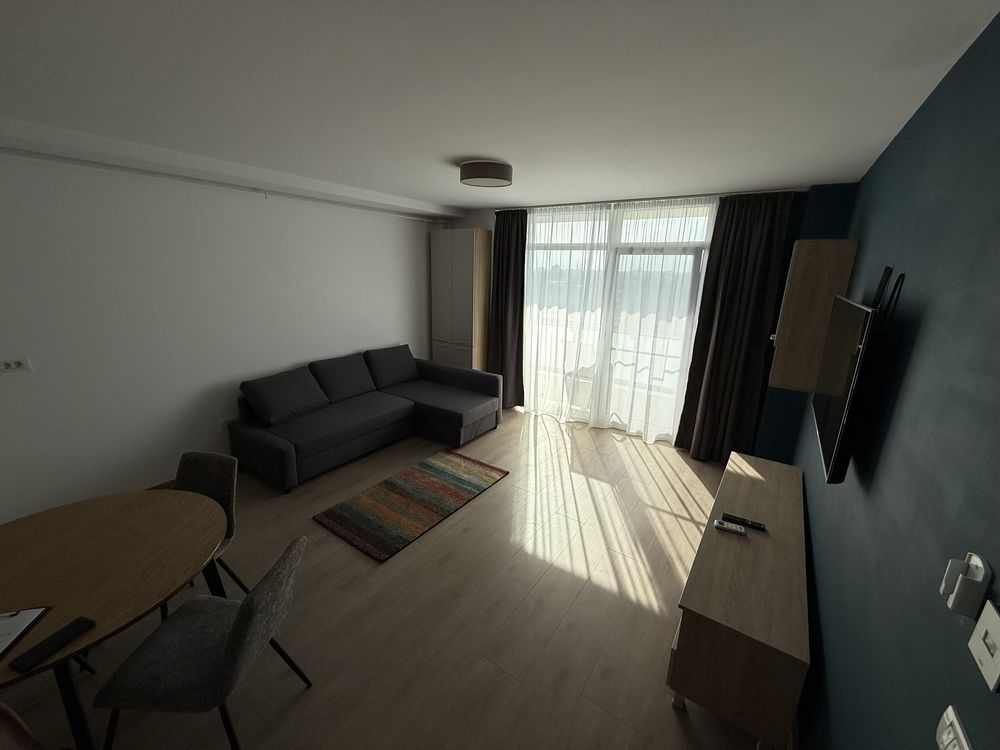 PF inchiriez Apartament 2 cam (zona Bd Soarelui)