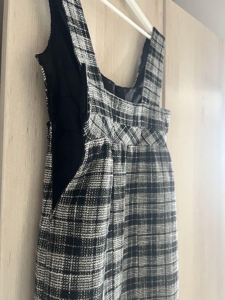 Рокля Zara, плат букле