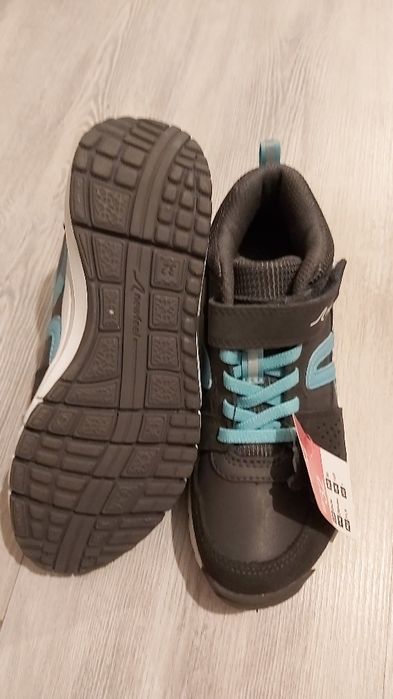 Încălțăminte pentru copii nr 32,33,35