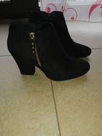 Botine piele intoarsa 40