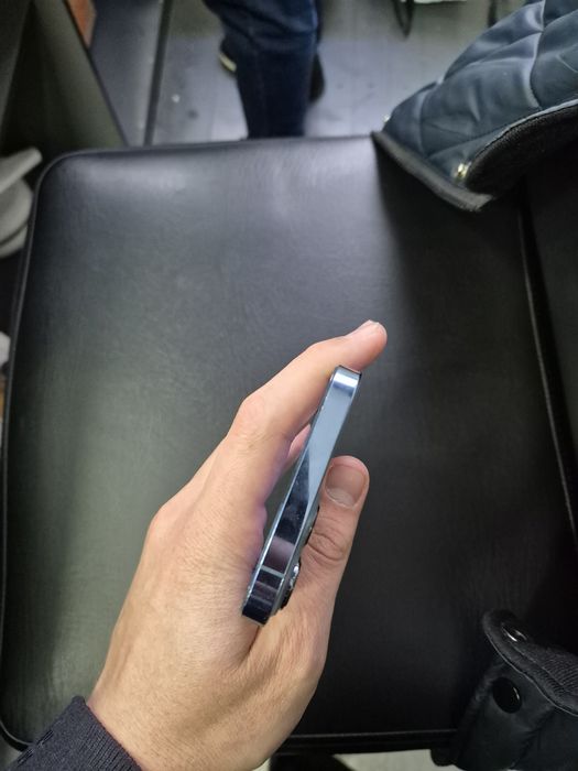 13PROMAX 256gb srochno sotiladi