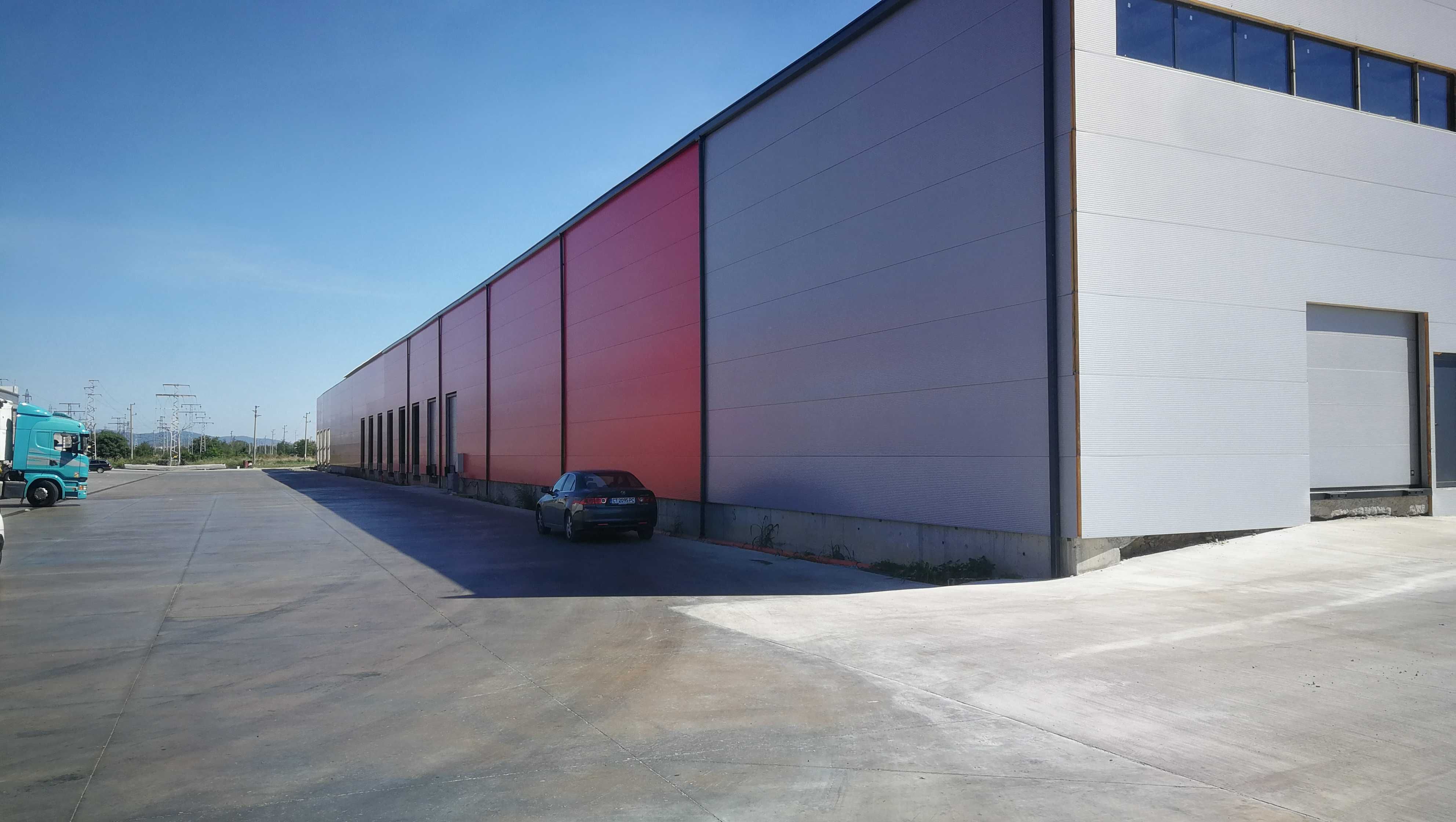 Продава/Под Наем 2600м2 /5200м2 /8000 м2
