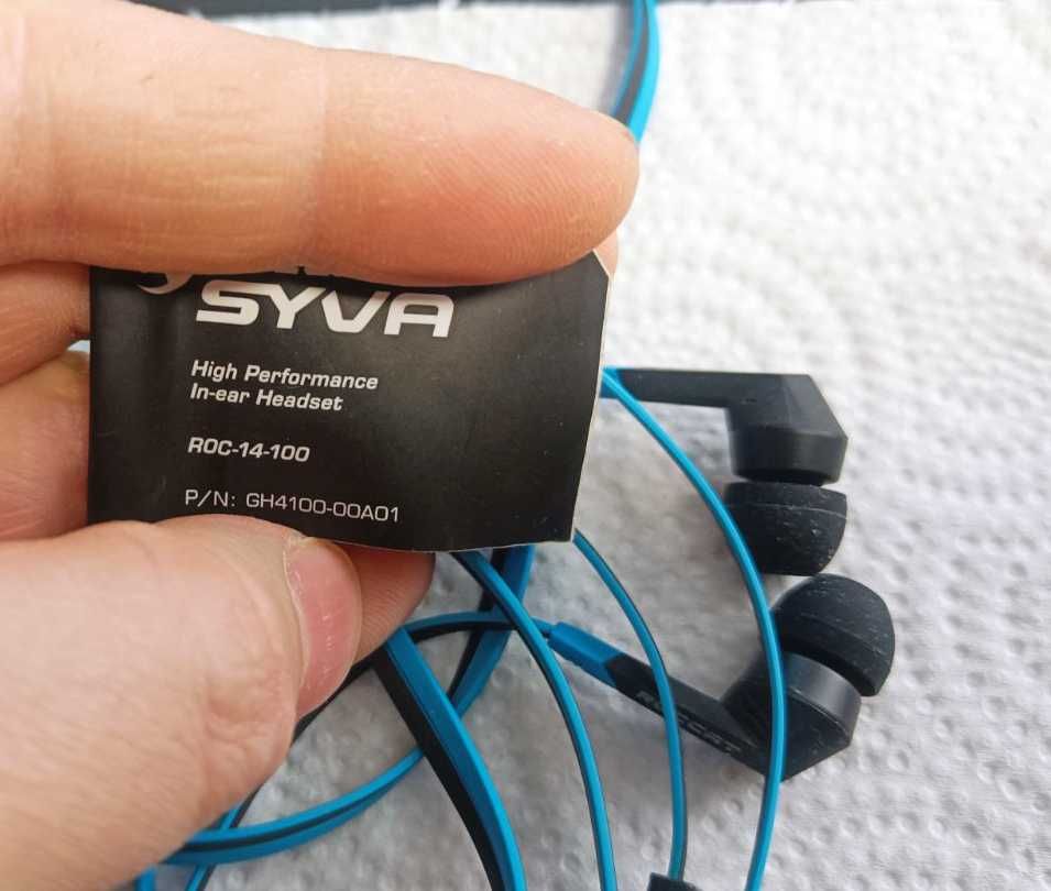 Слушалки тип тапи Roccat Syva - 4 броя. Добър вакуум и плътен бас.