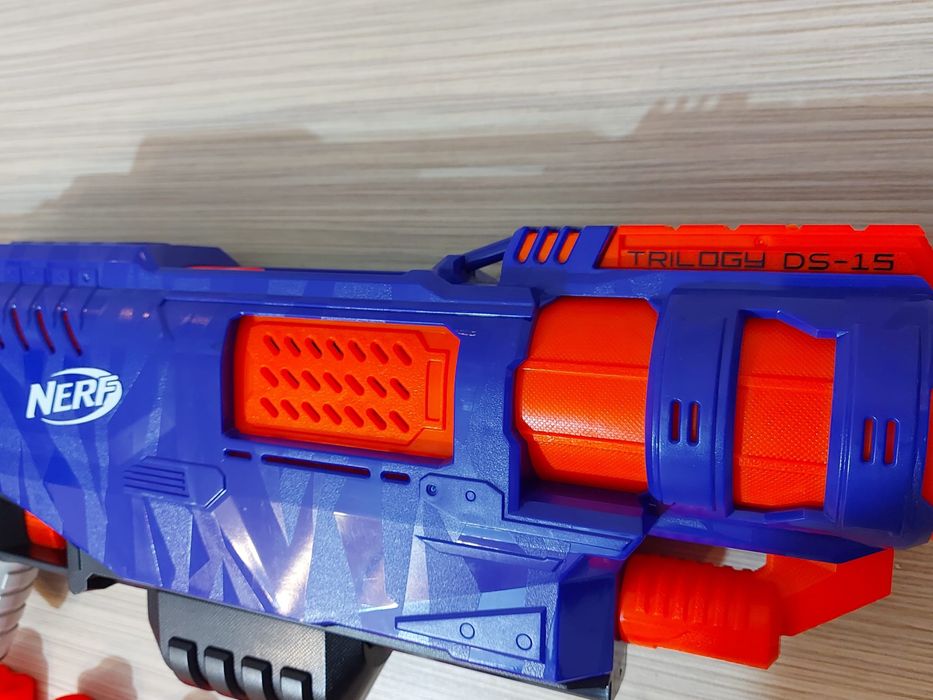 Pusca/blaster NERF Trilogy DS 15