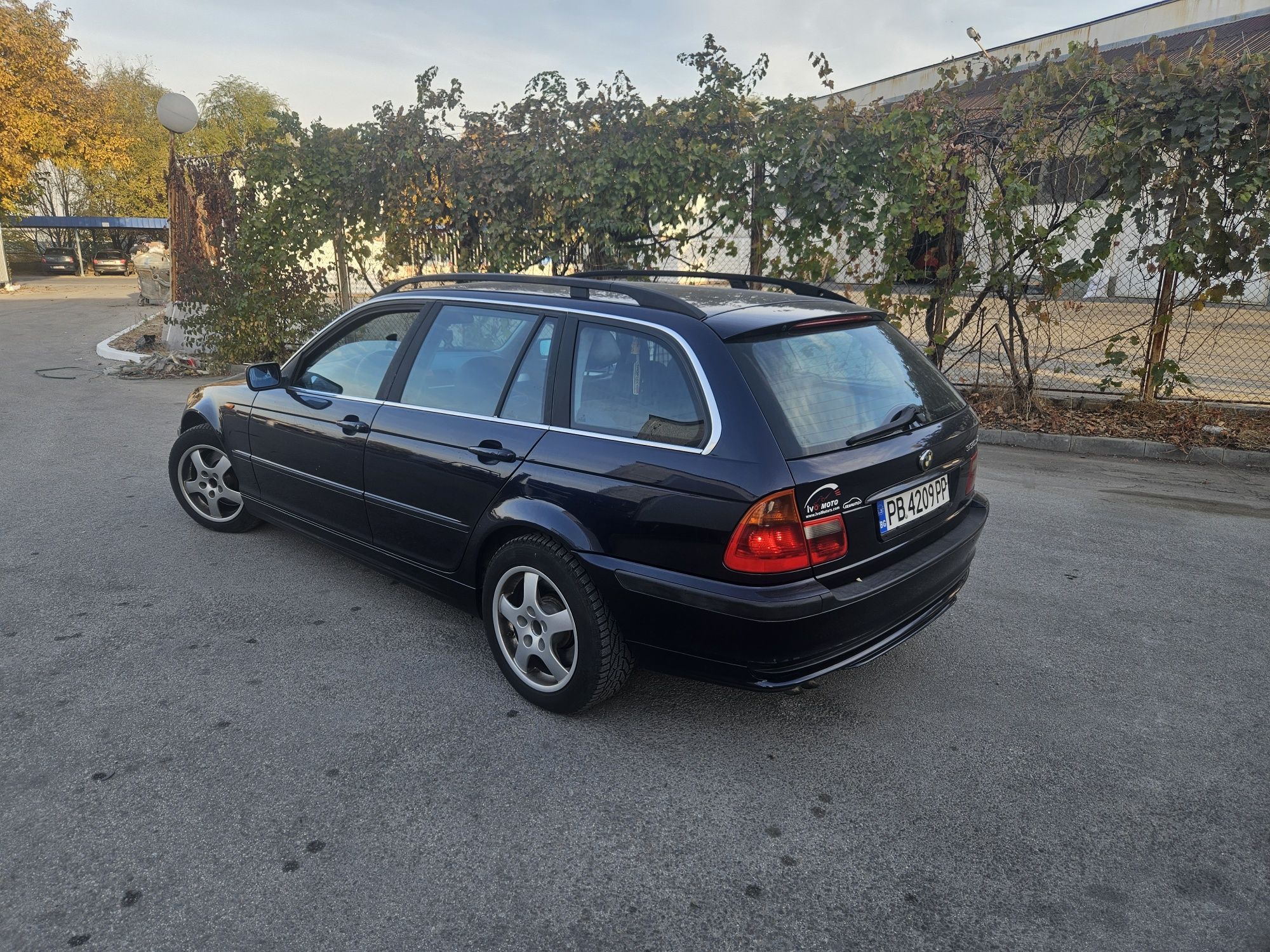 Продавам BMW 330XD