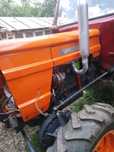 Tractor Dt 55 cai 
Are încărcător frontal fără cupa 
Disc nou cu 7 tal