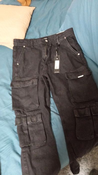 Карго дънки черни