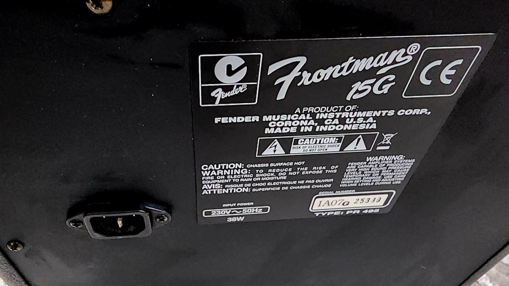 Amplificator Fender Forman 15G