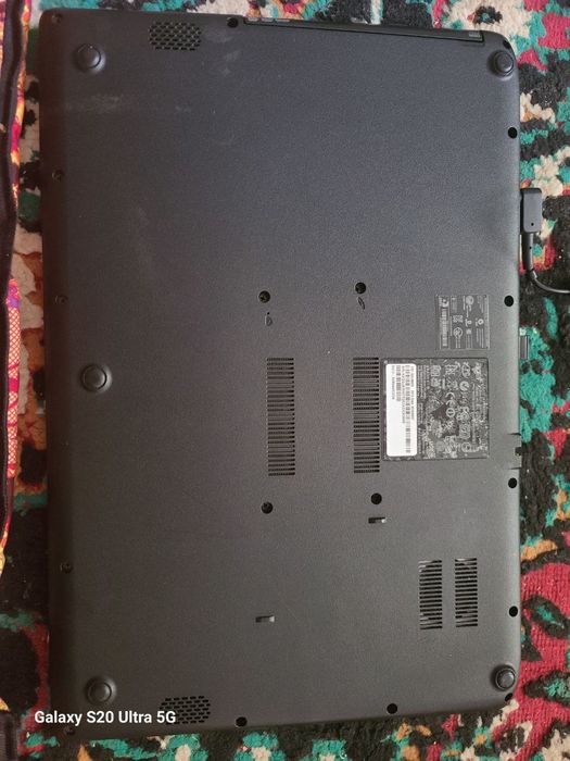Noutbuk Acer sotiladi