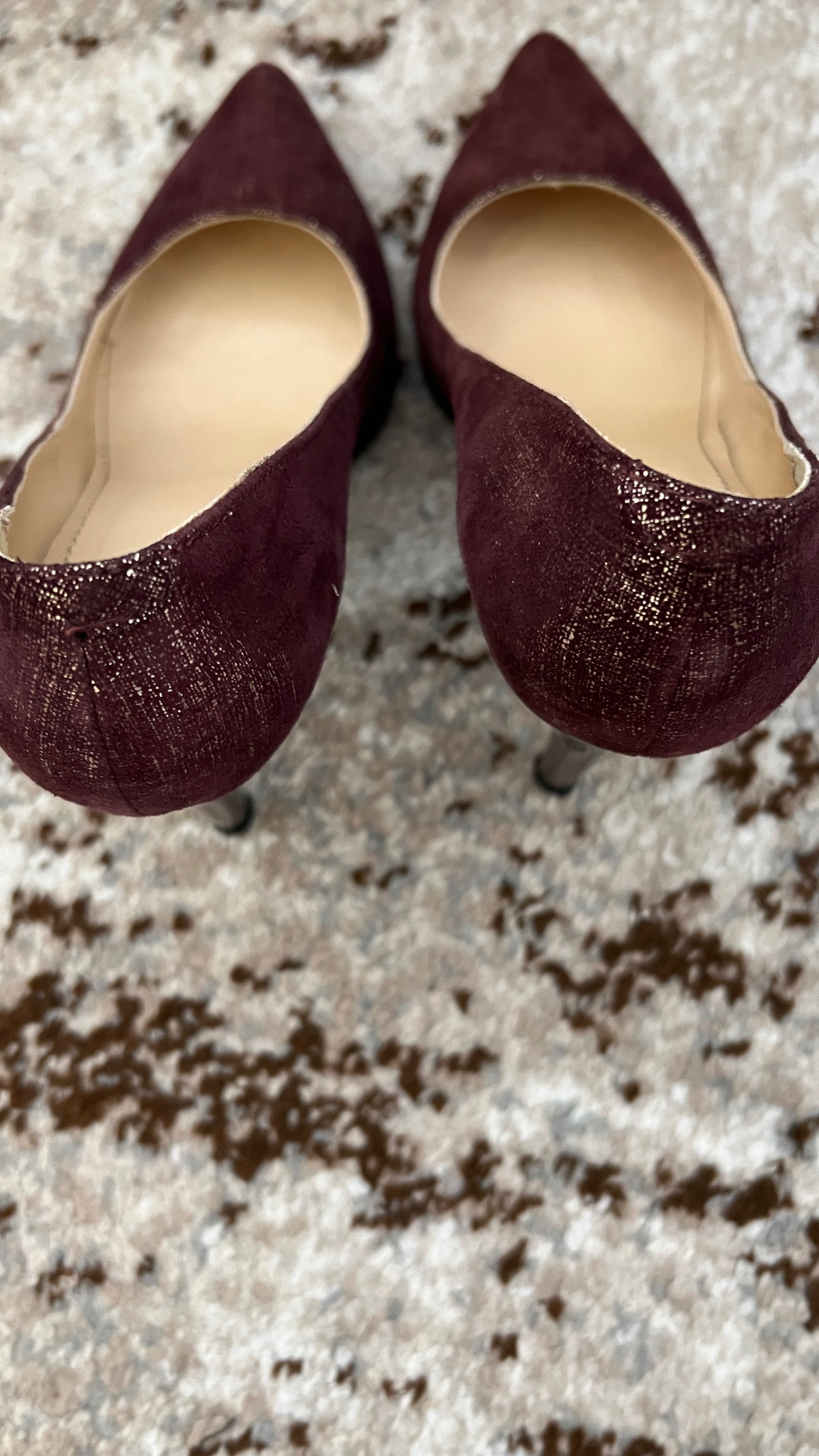 Pantofi cu toc,din piele naturala,marca Flavia Passini.Masura 35.