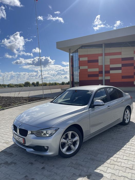 Vănd BMW F30 2013