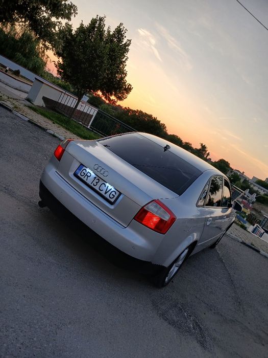 Vând Audi a4 b6 2.0 benzină proiect CarAudio