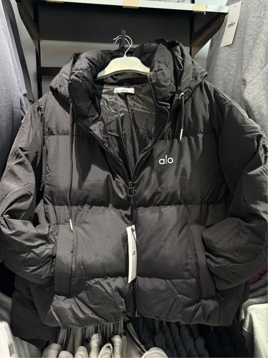 Чисто ново яке на ALO