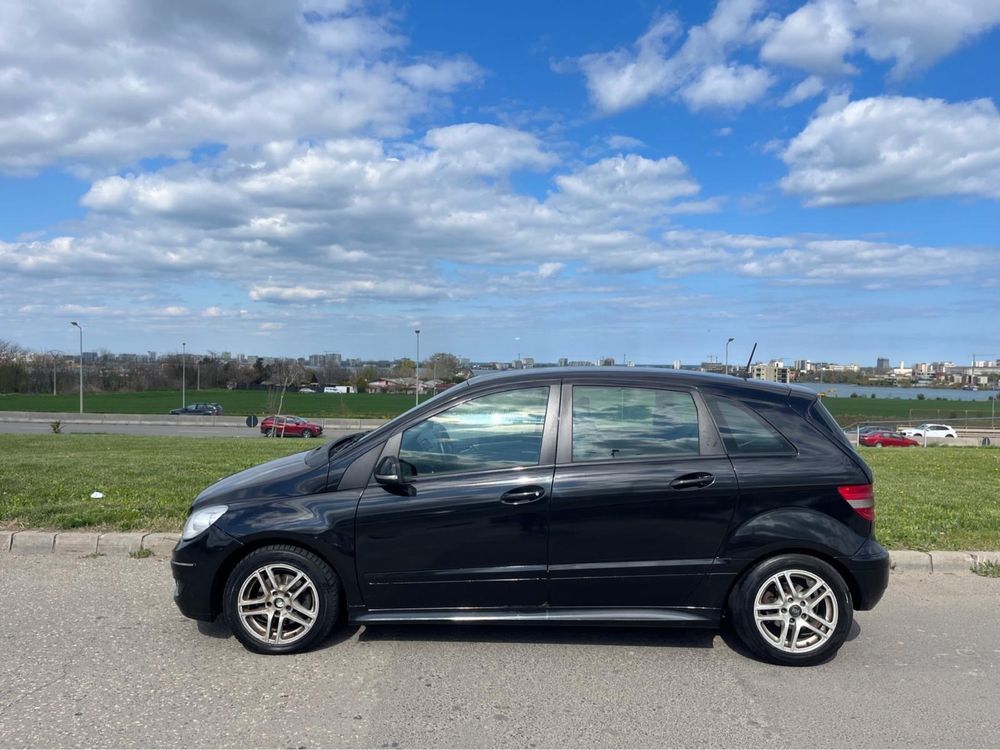 Mercedes B class