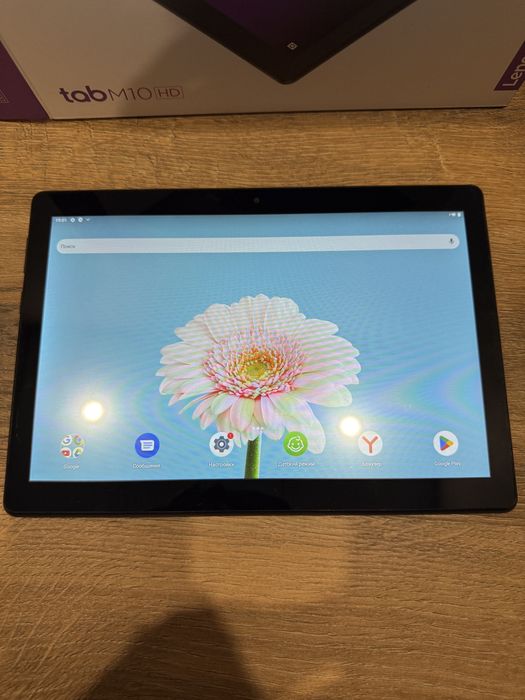 Планшет Lenovo Tab M10
