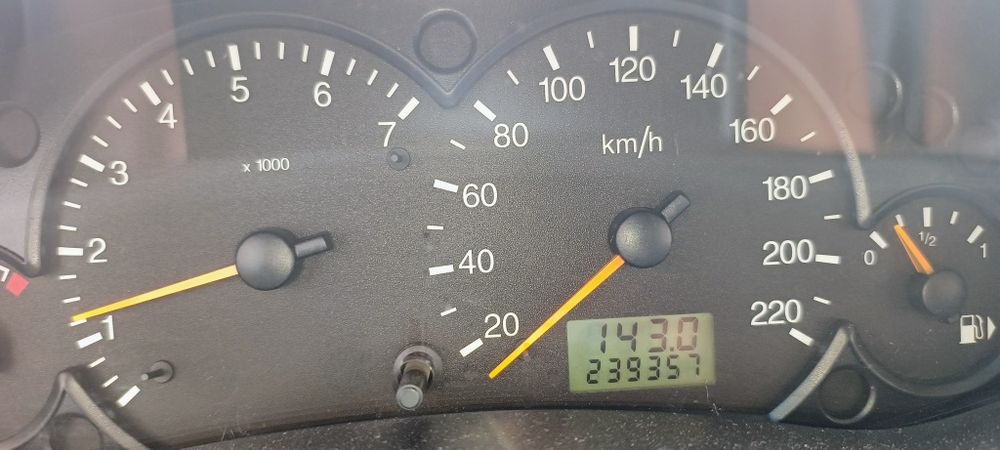 Vând Ford Focus 1
