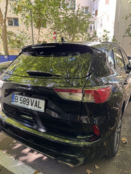 Vand Ford Kuga hibrid  an 2022