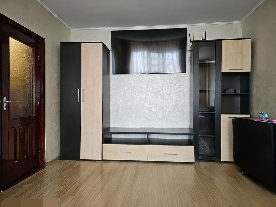 Apartament 2 camere Podu Ros sens giratoriu Otiola 5 minute de Palas