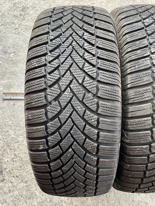 2 броя Зимни Гуми 215/60/16 BRIDGESTONE ДОТ: 2323