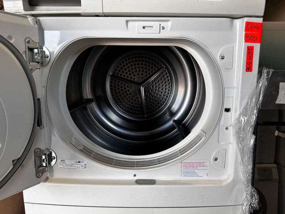 Сушилня AEG Lavatherm T59800 – 8 кг, термопомпена, клас А+ (М30)