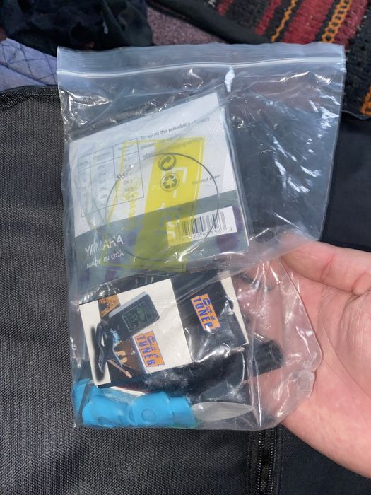 Gitara sotiladi arzon