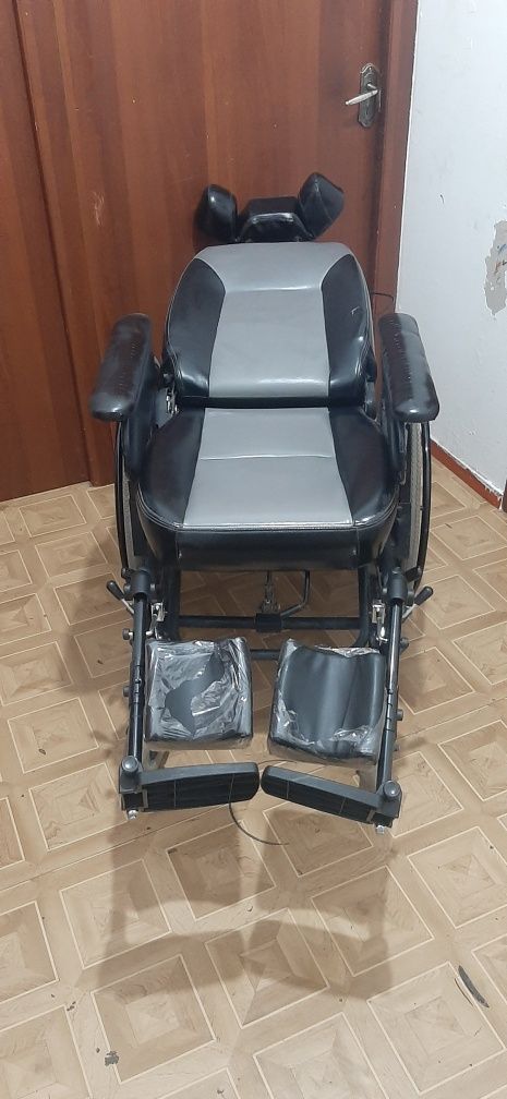 Инвалидная коляска многофункциональный с высокой спинкой