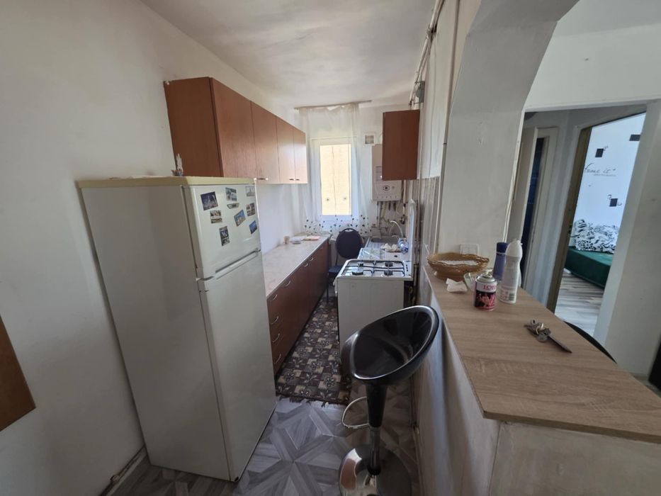 Vand apartamen 2 camere