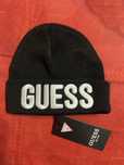 Guess- детска шапка. За дете 6-12 месеца