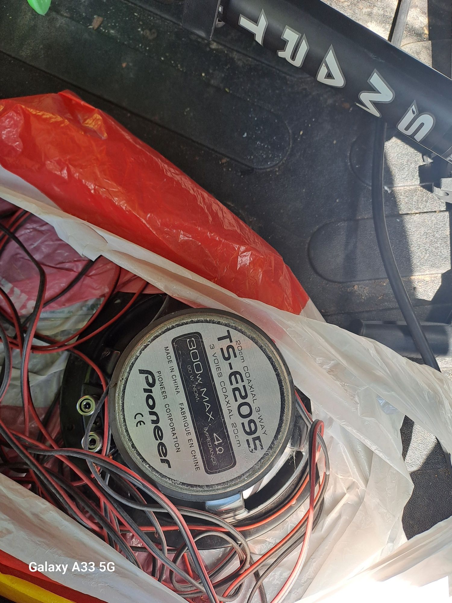 Колони Pioneer за кола