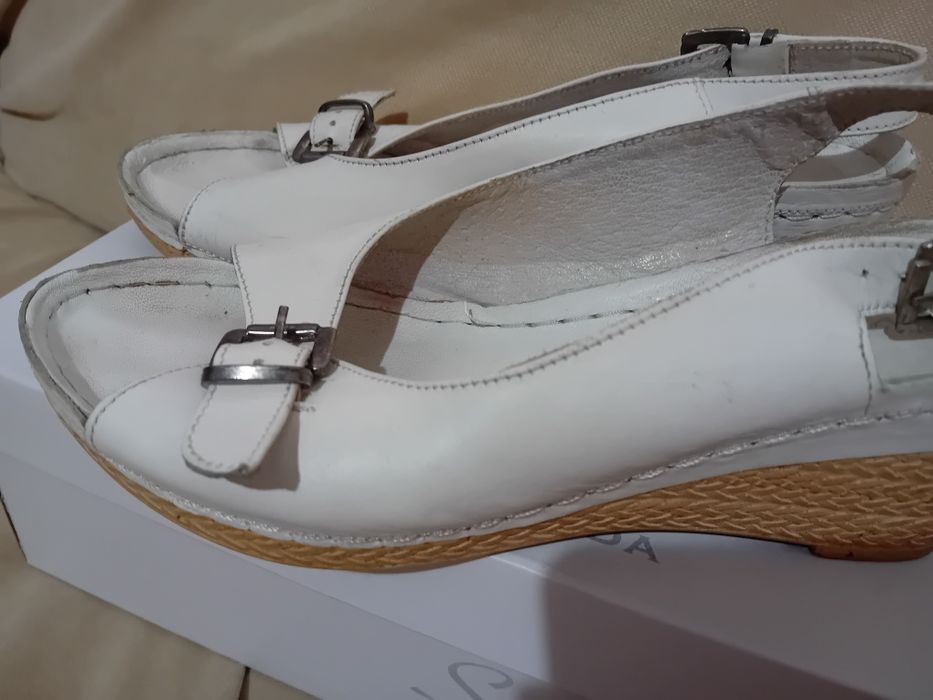 Sandale damă albe, piele, mărimea 37