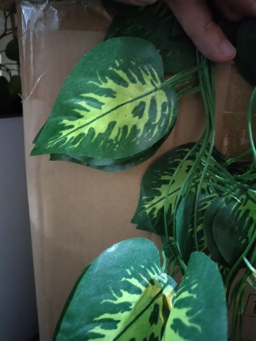 Декоративные листья на окна. Новые есть варианты