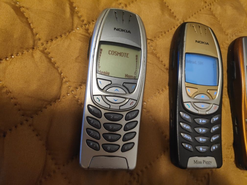 Patru frați pătați: Nokia 6310i x 4 cu limba română