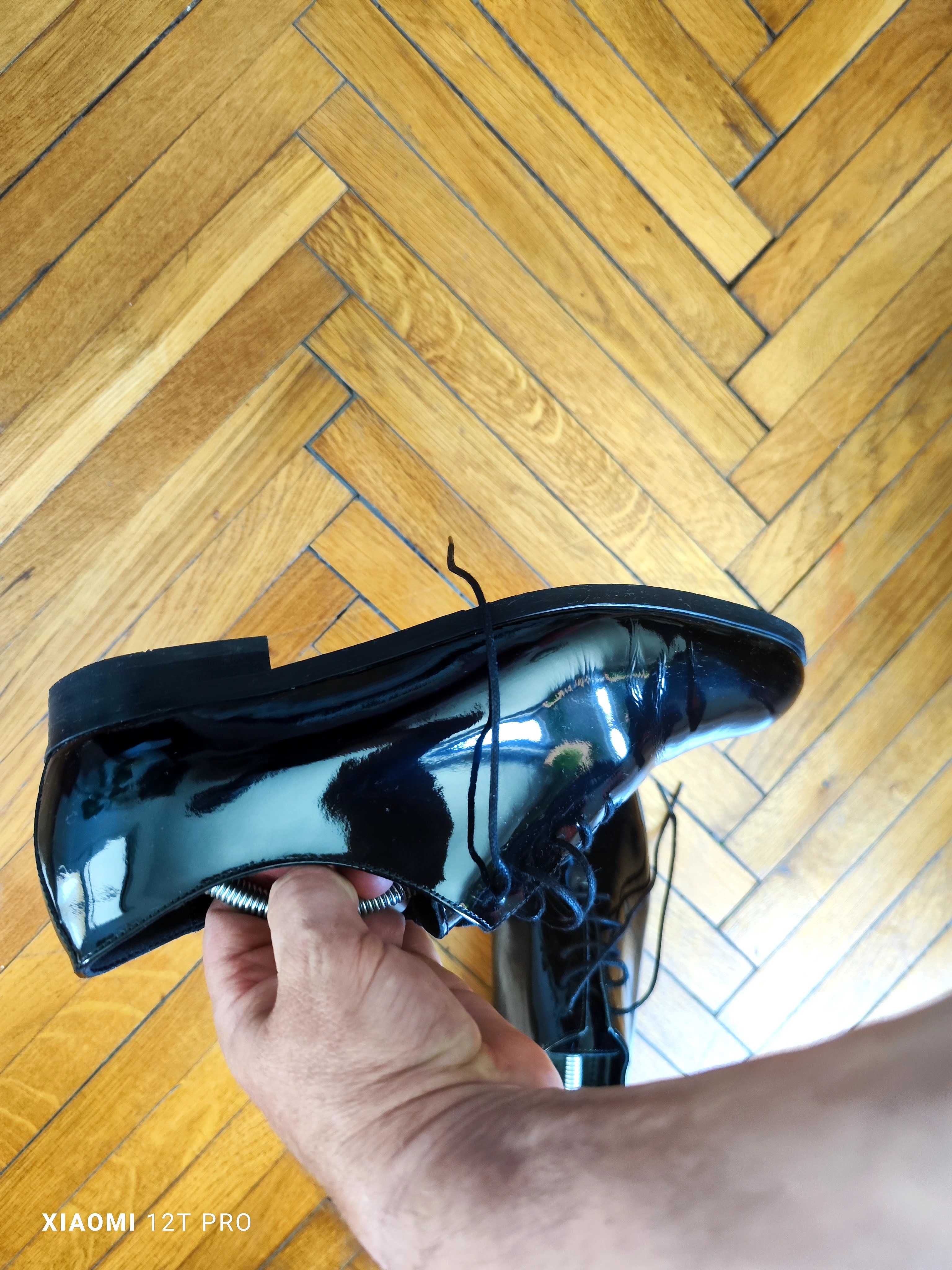 Pantofi ceremonie