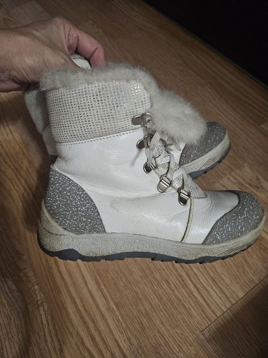 Зимние ботинки в отличном состоянии, 31р.